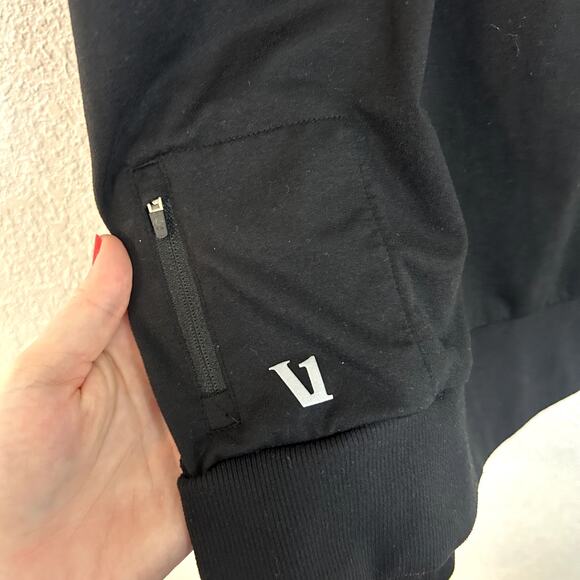 Vuori Ponto Performance Crew Sweater Mens Size Medium Black White - Picture 3 of 5